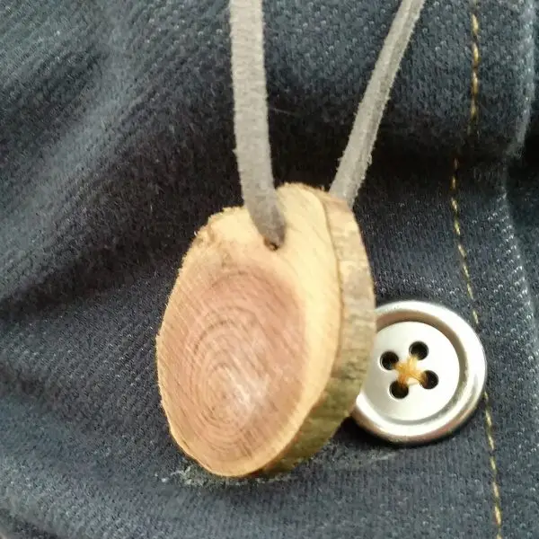 Natural Cedarwood Diffuser Necklace